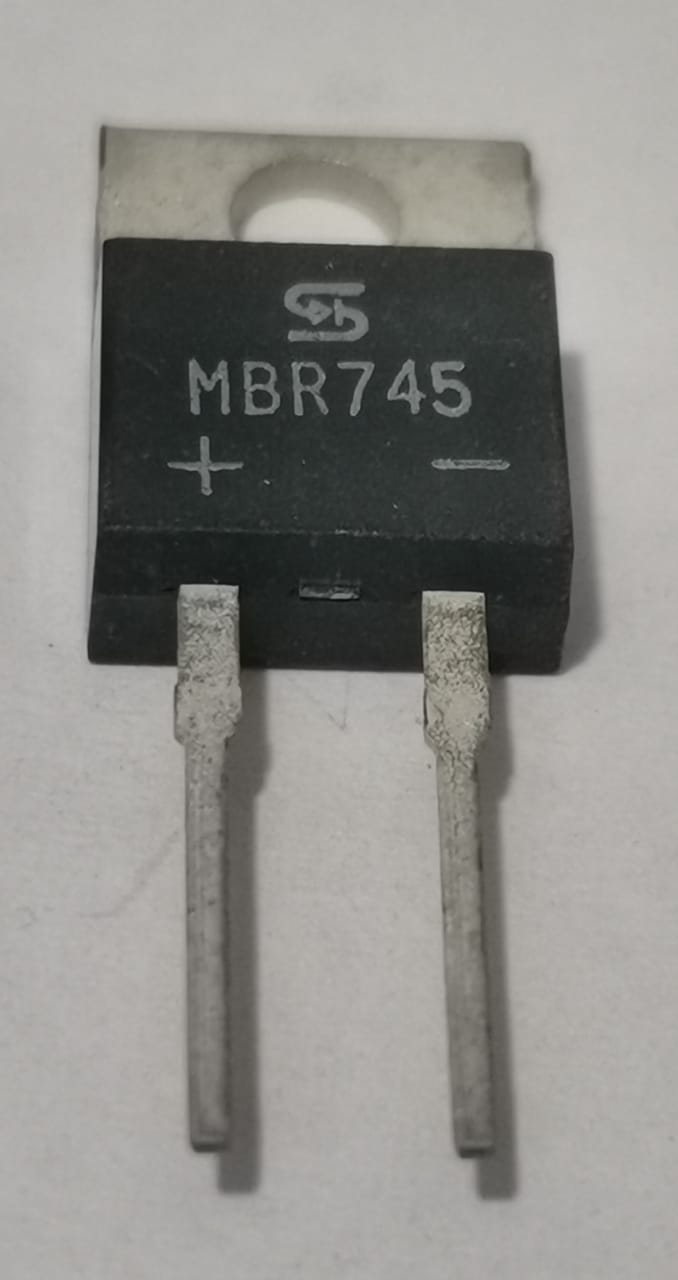 MBR745