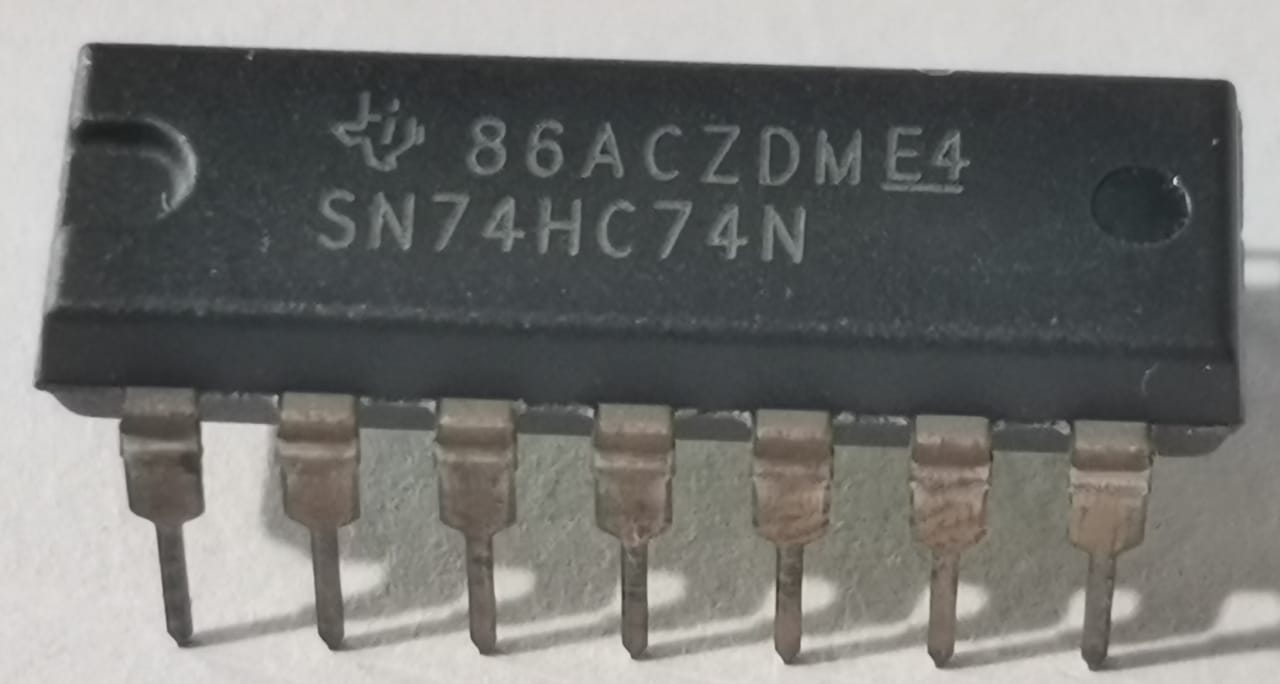 SN74HC74N IC