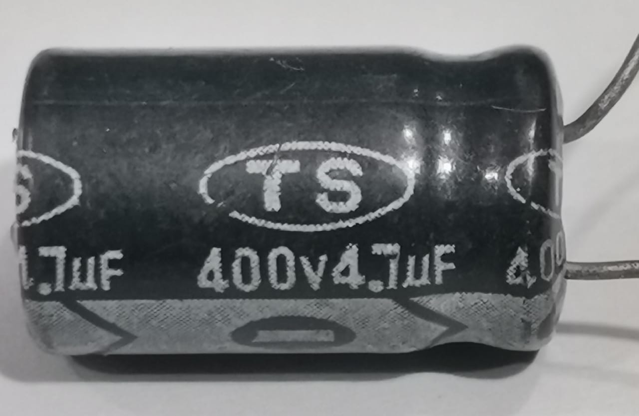 4.7uf 400V Capacitor